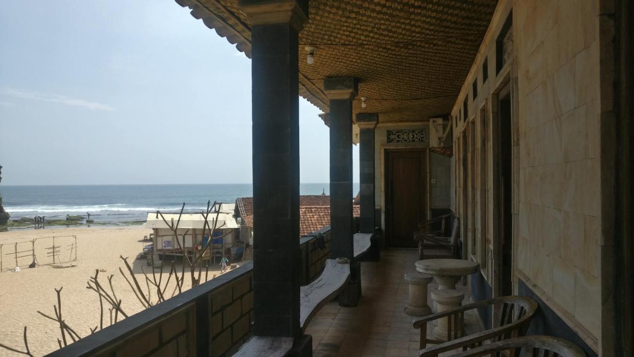 Hotel Kampoeng Drini Brono Exterior foto